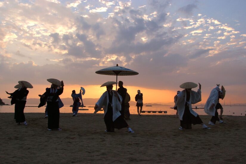 白石踊　8月13日（土）～8月16日（火）