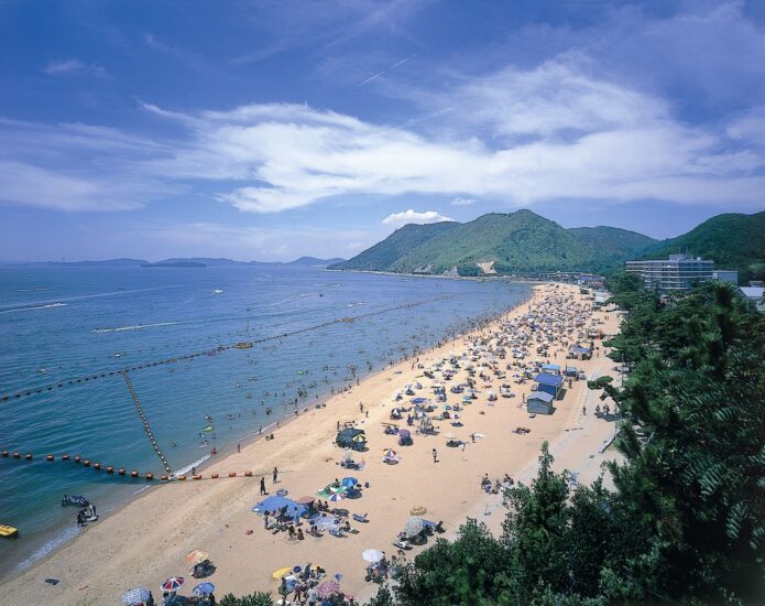 渋川海水浴場海開き　7月16日（土）