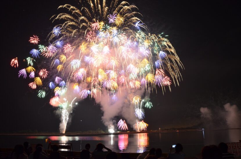 夏だ！花火だ！海辺のおすすめ花火大会