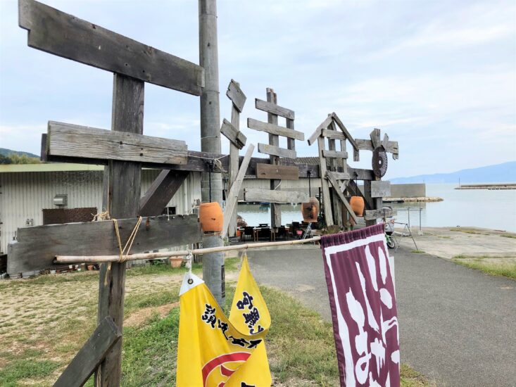 とれとれの魚が味わえる港の愛され食堂