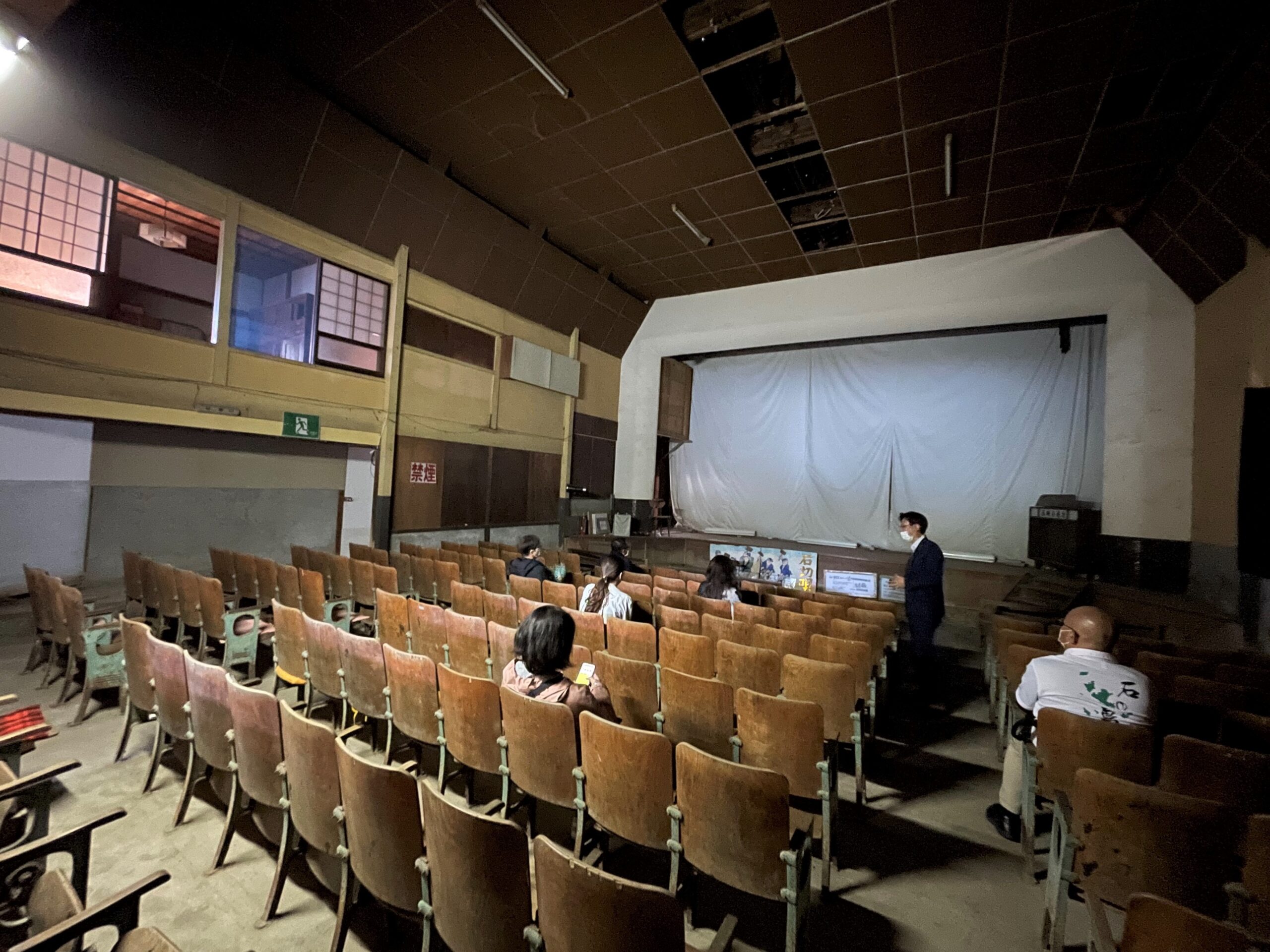 北木島に唯一残るレトロな旧映画館 | 海と日本PROJECT in 岡山